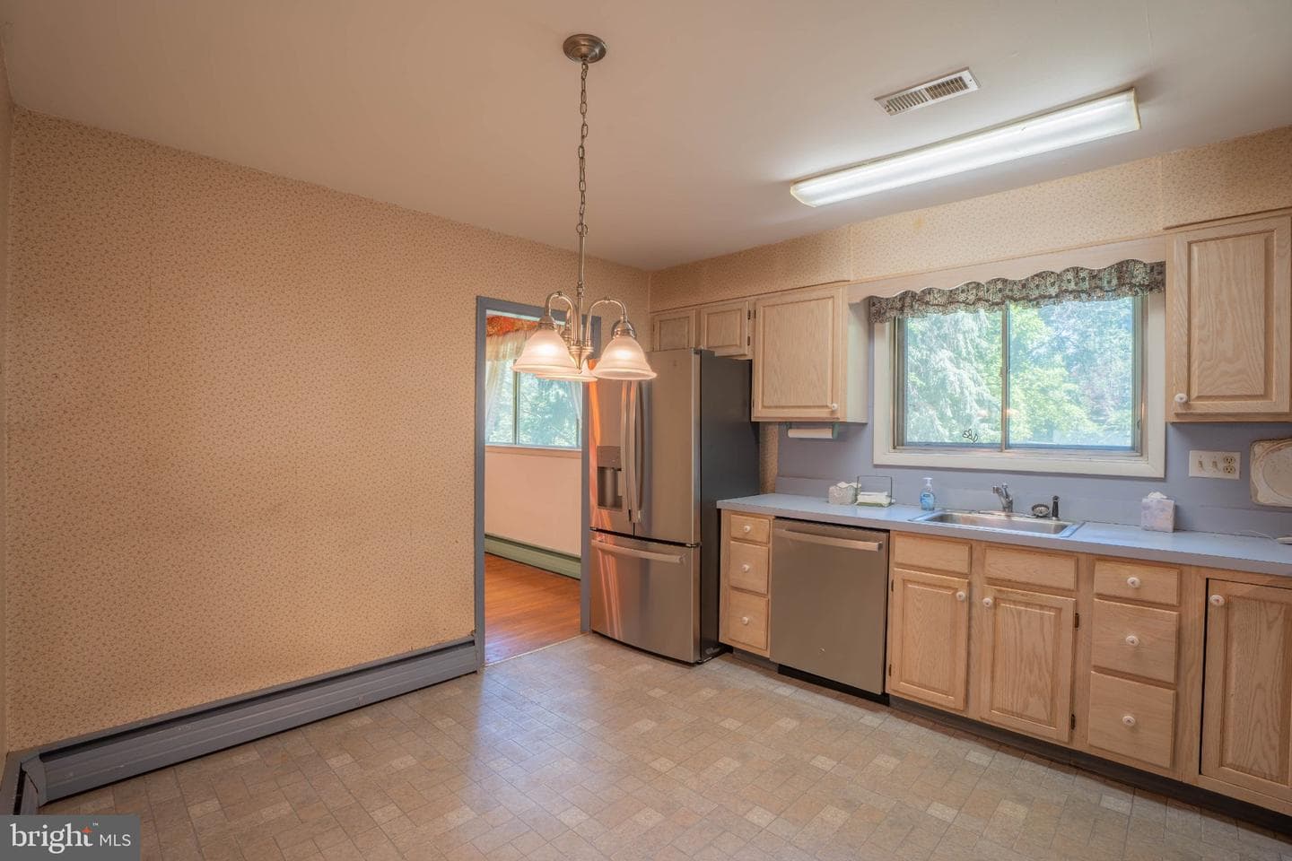 14 Lower Hilltop Road photo 13