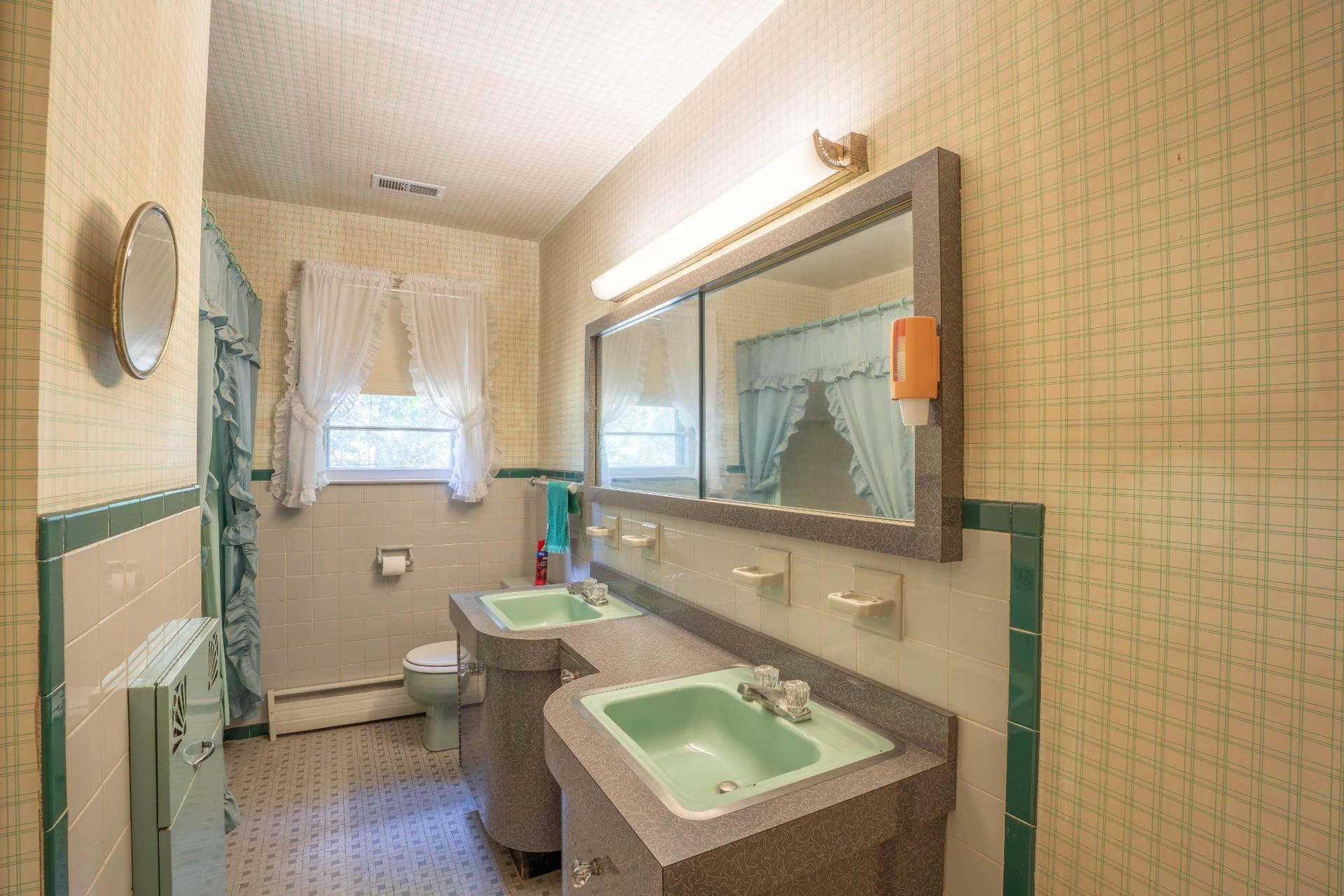 14 Lower Hilltop Road photo 24