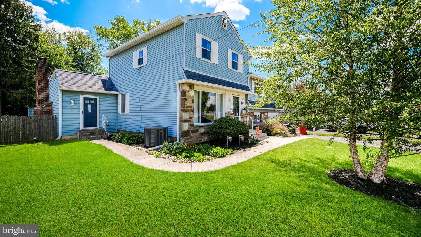1267 Dahlia Road photo 4
