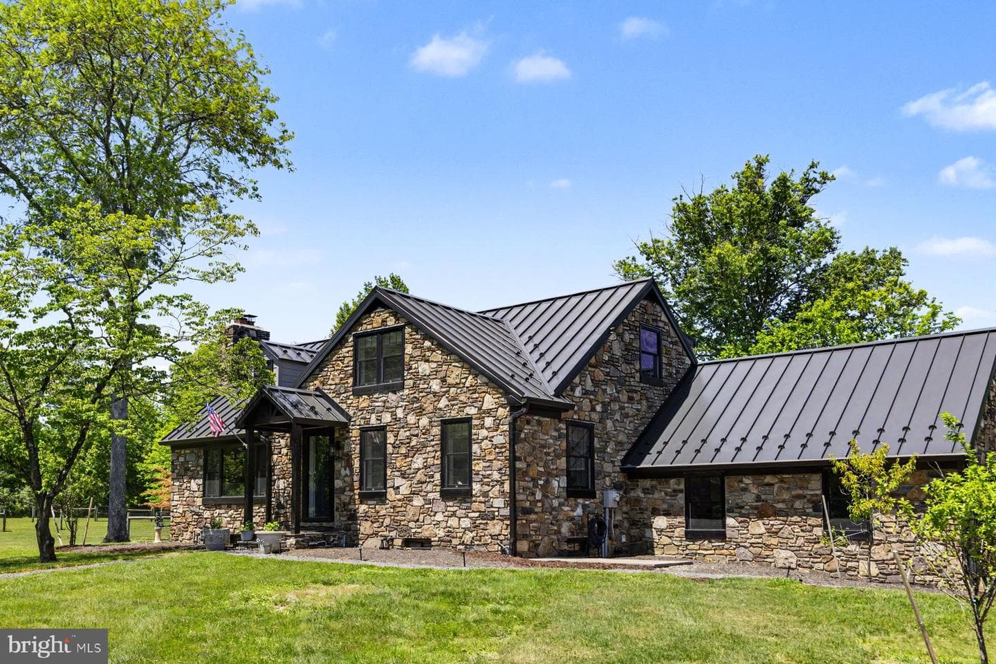 7043 Ferry Rd, New Hope