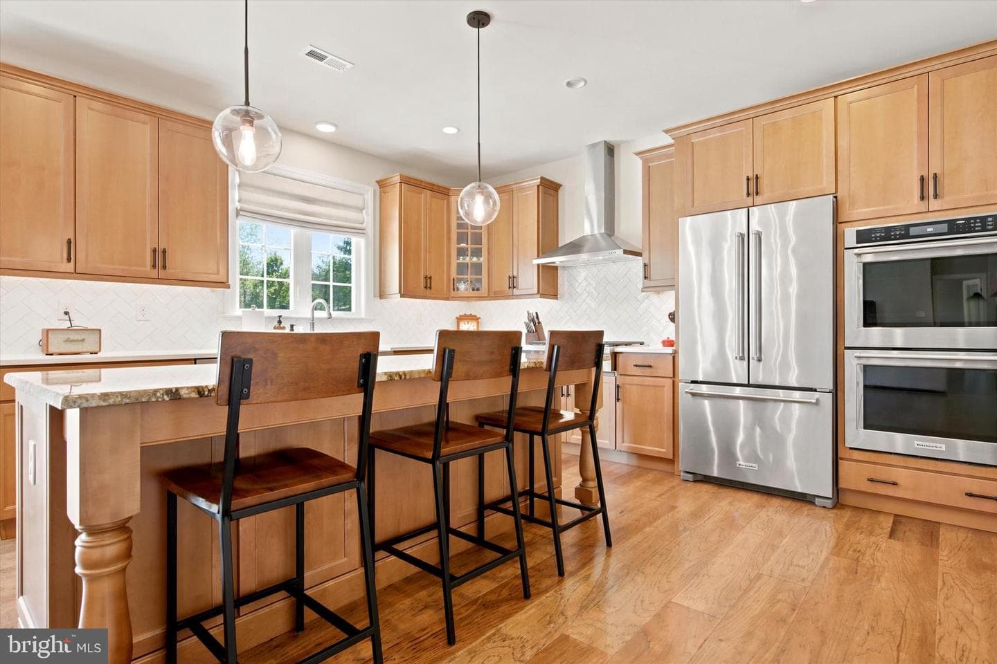 1 Bennett Lane photo 16