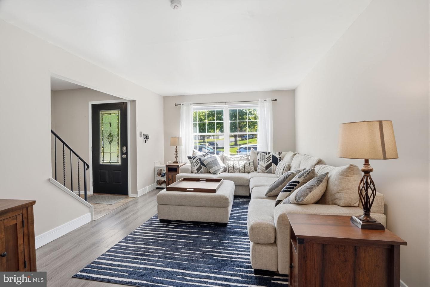 381 Alberts Way photo 7