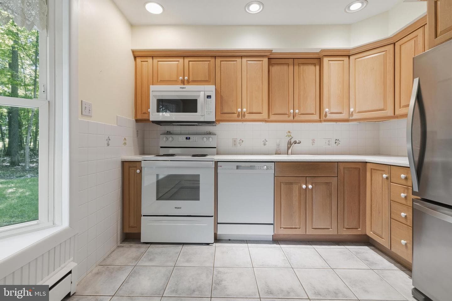 6202 Ferry Road photo 12