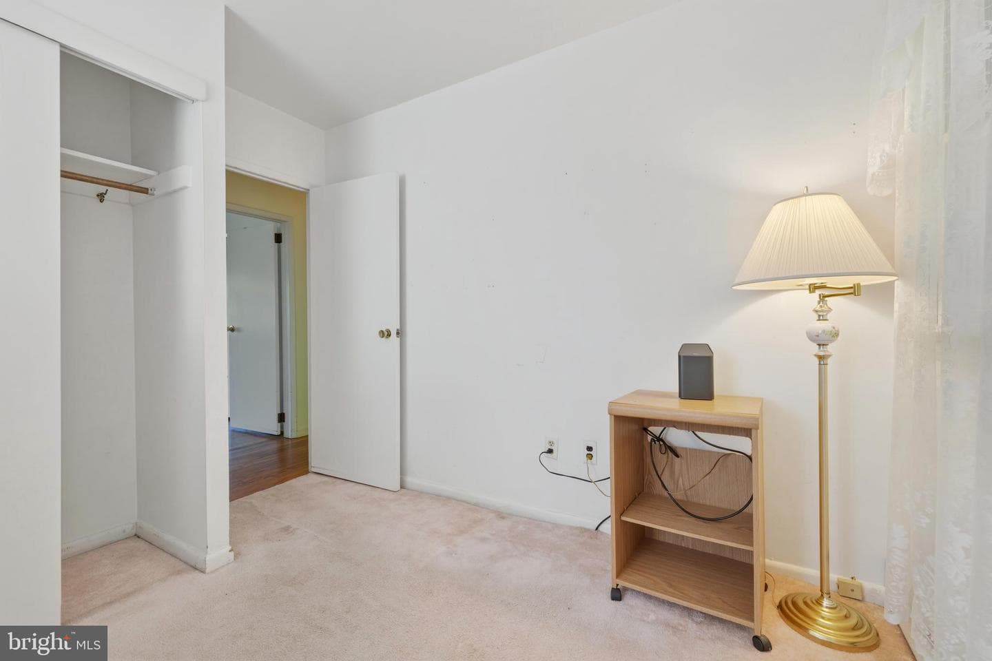 6202 Ferry Road photo 22
