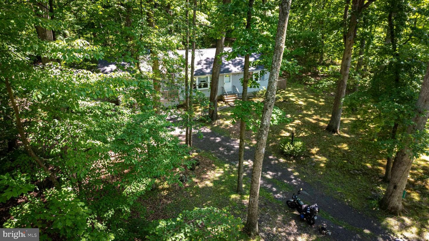 6202 Ferry Road photo 37