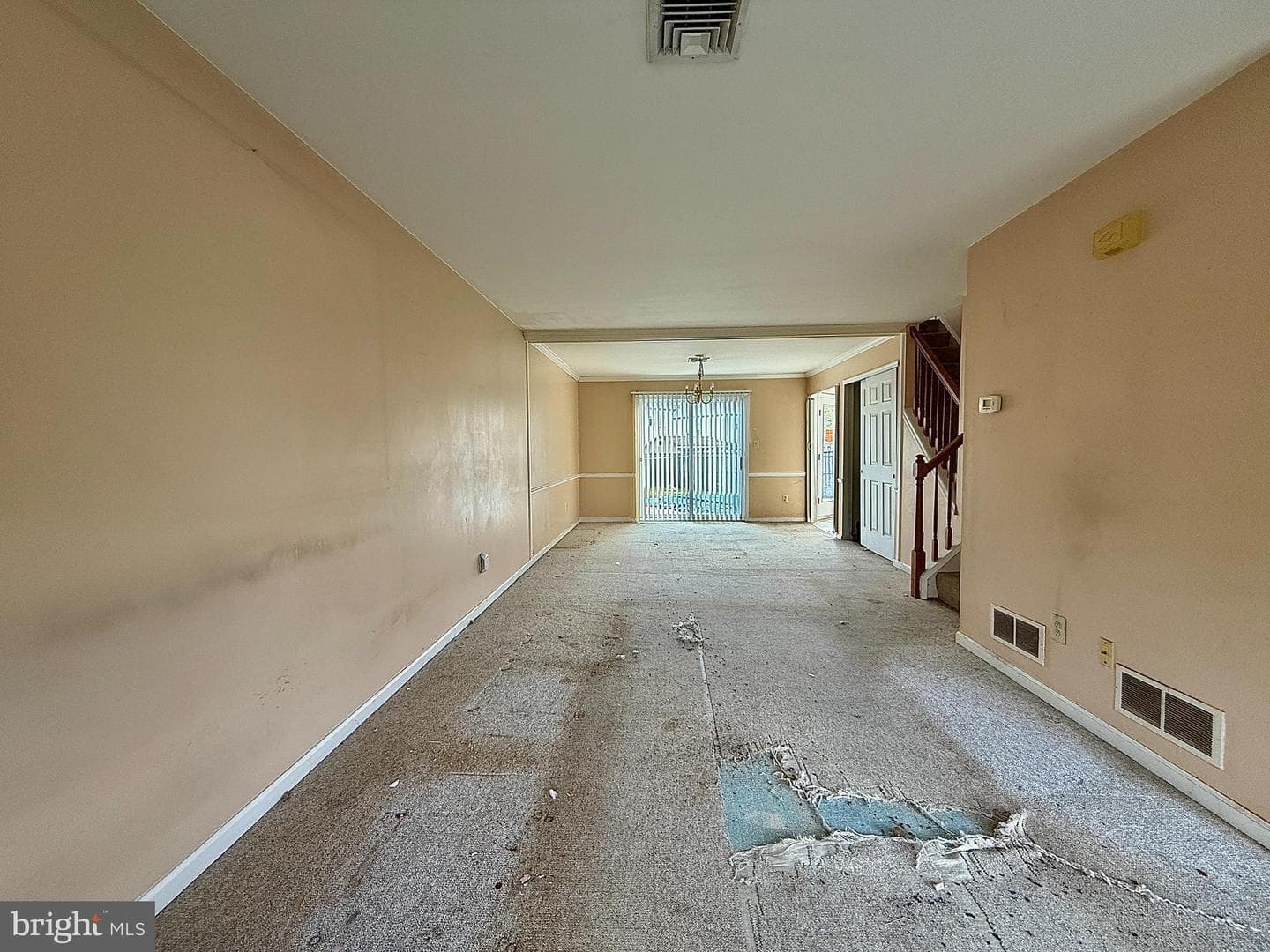 1129 School House Ln photo 4