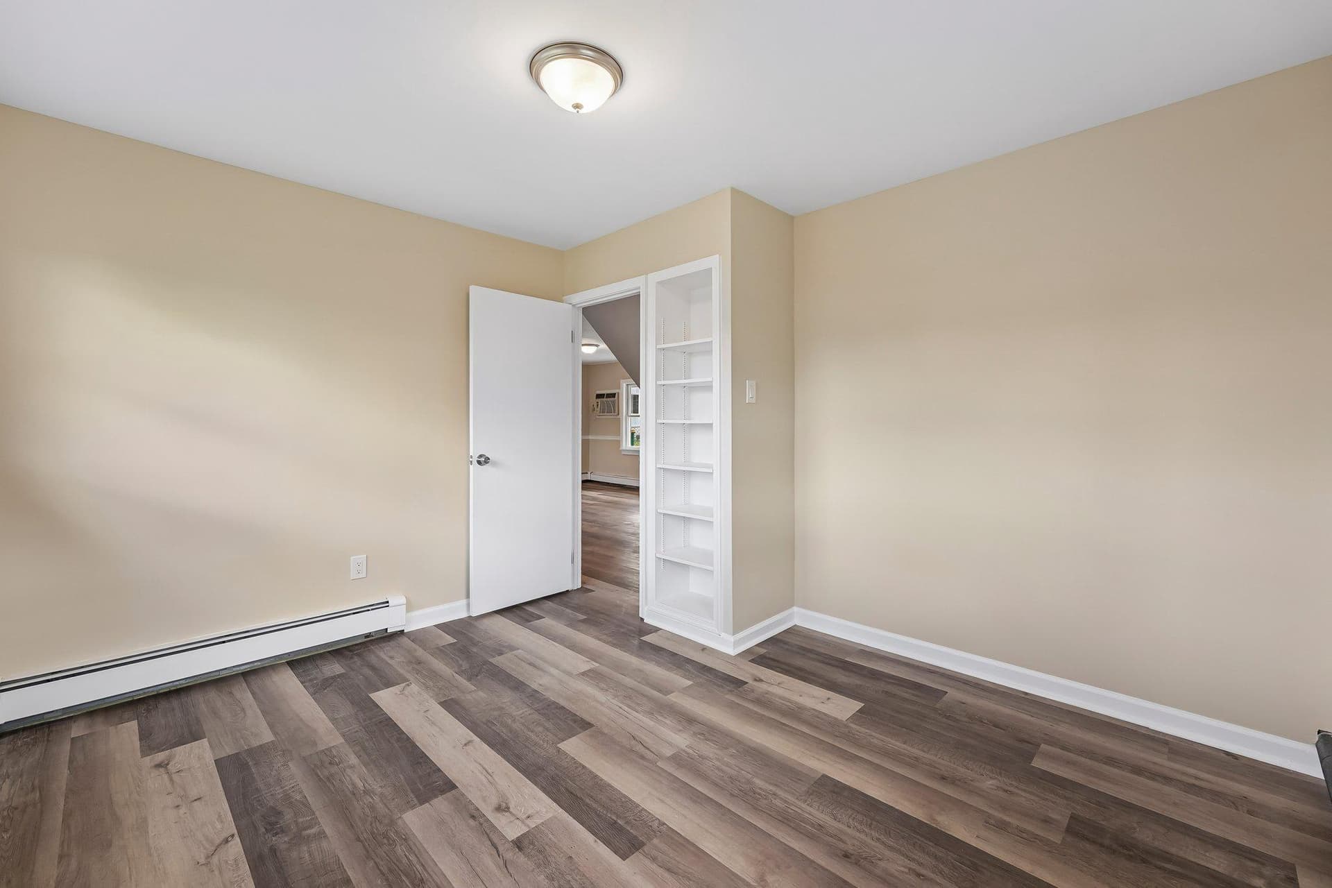 9 Rustleaf Lane photo 13