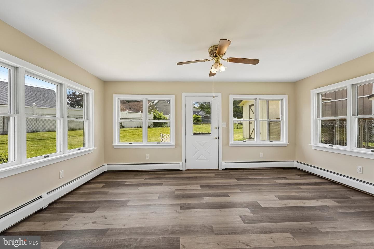 9 Rustleaf Lane photo 32
