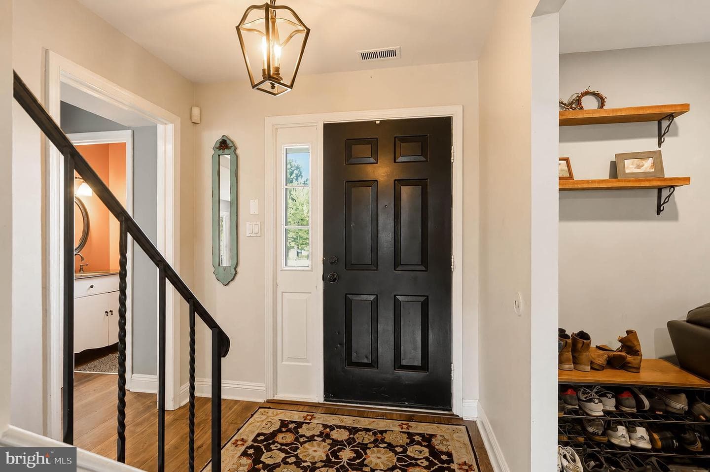342 Alberts Way photo 3