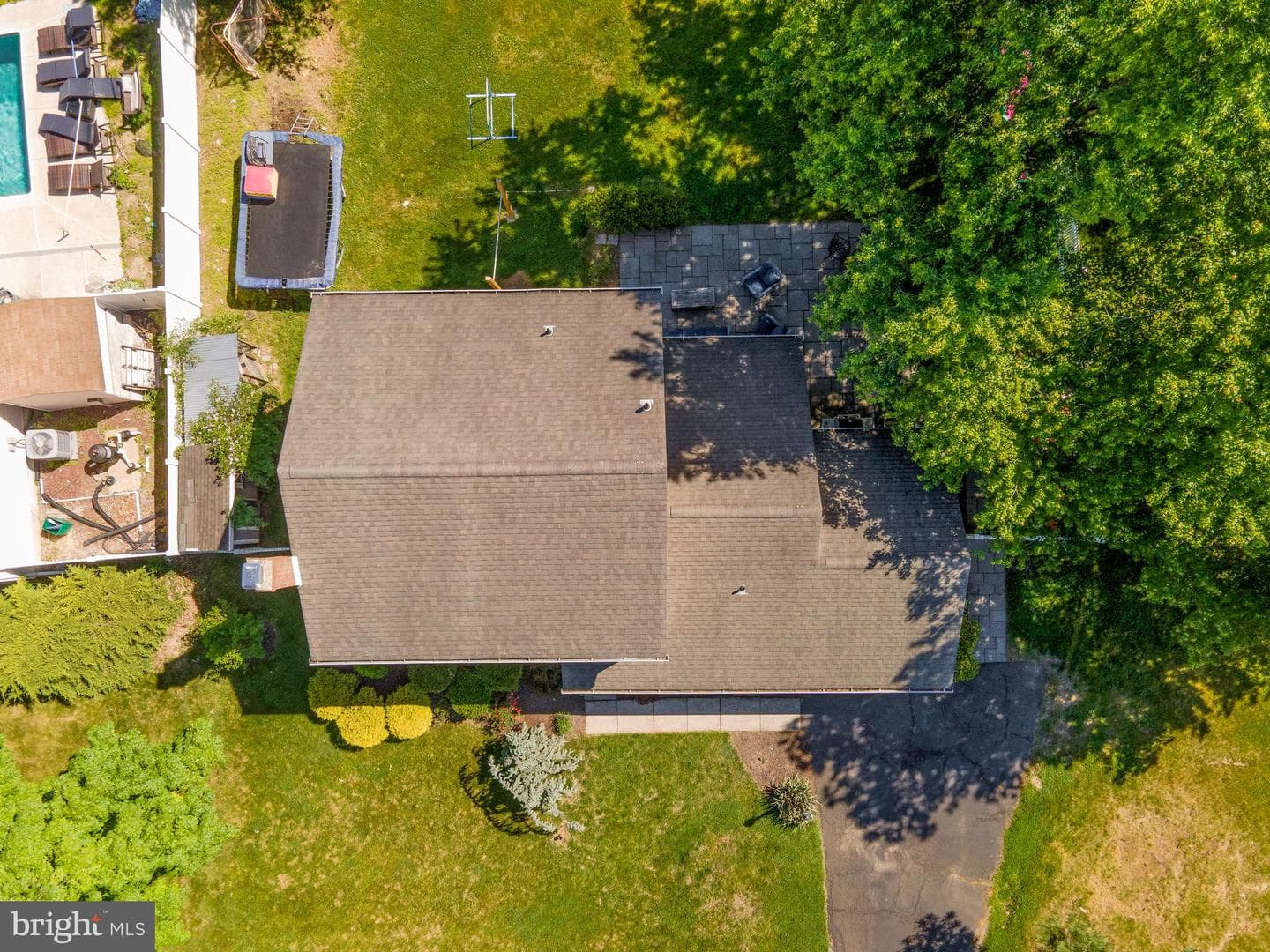 342 Alberts Way photo 32