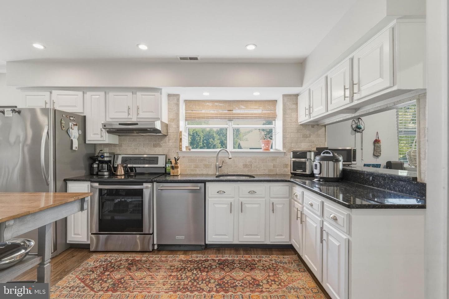 342 Alberts Way photo 8