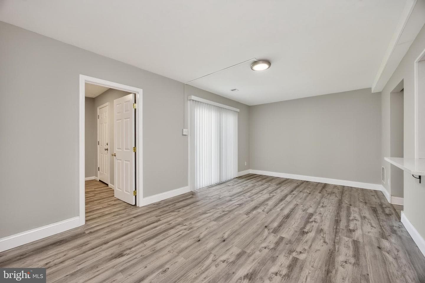 179 Reliance Place photo 16