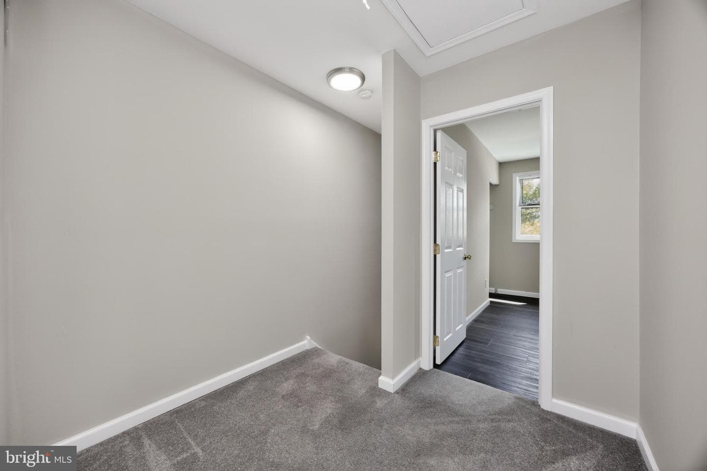 179 Reliance Place photo 29