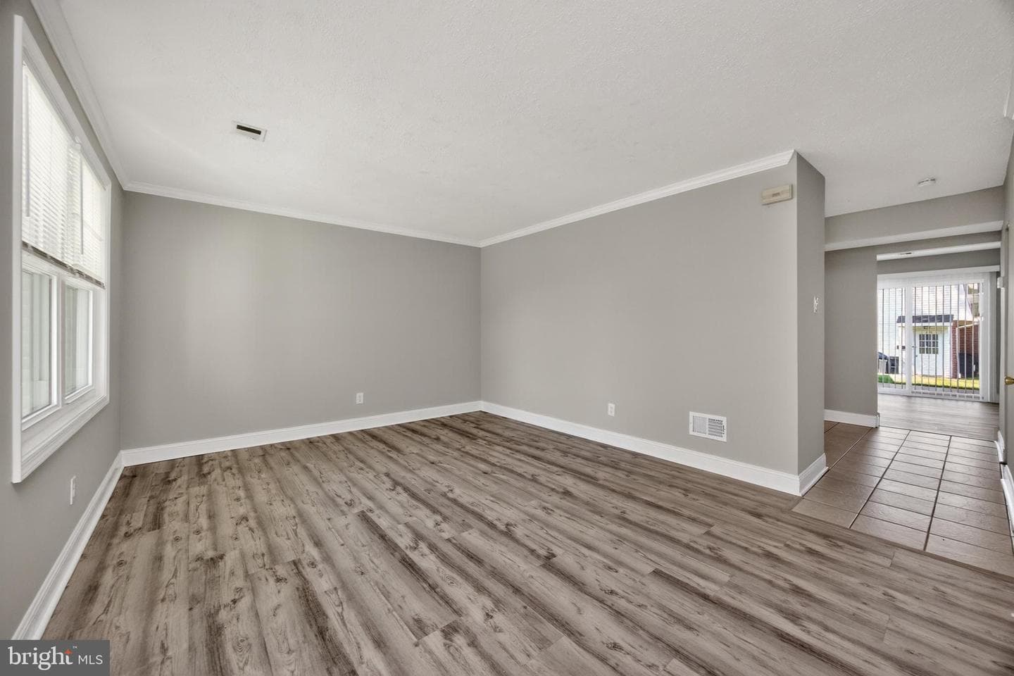 179 Reliance Place photo 9