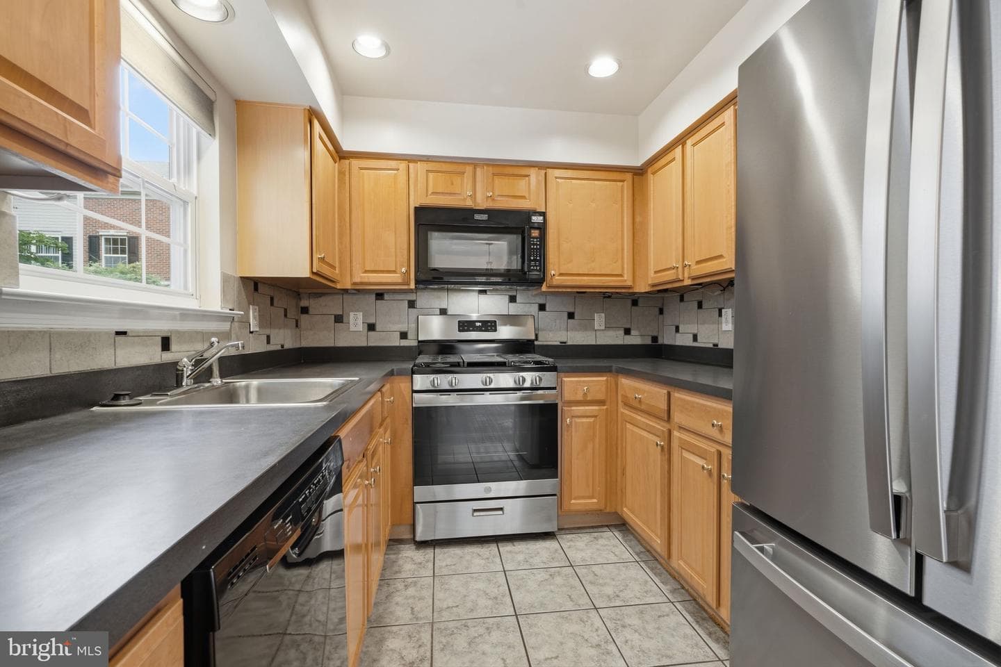 205 Tanager Court photo 10