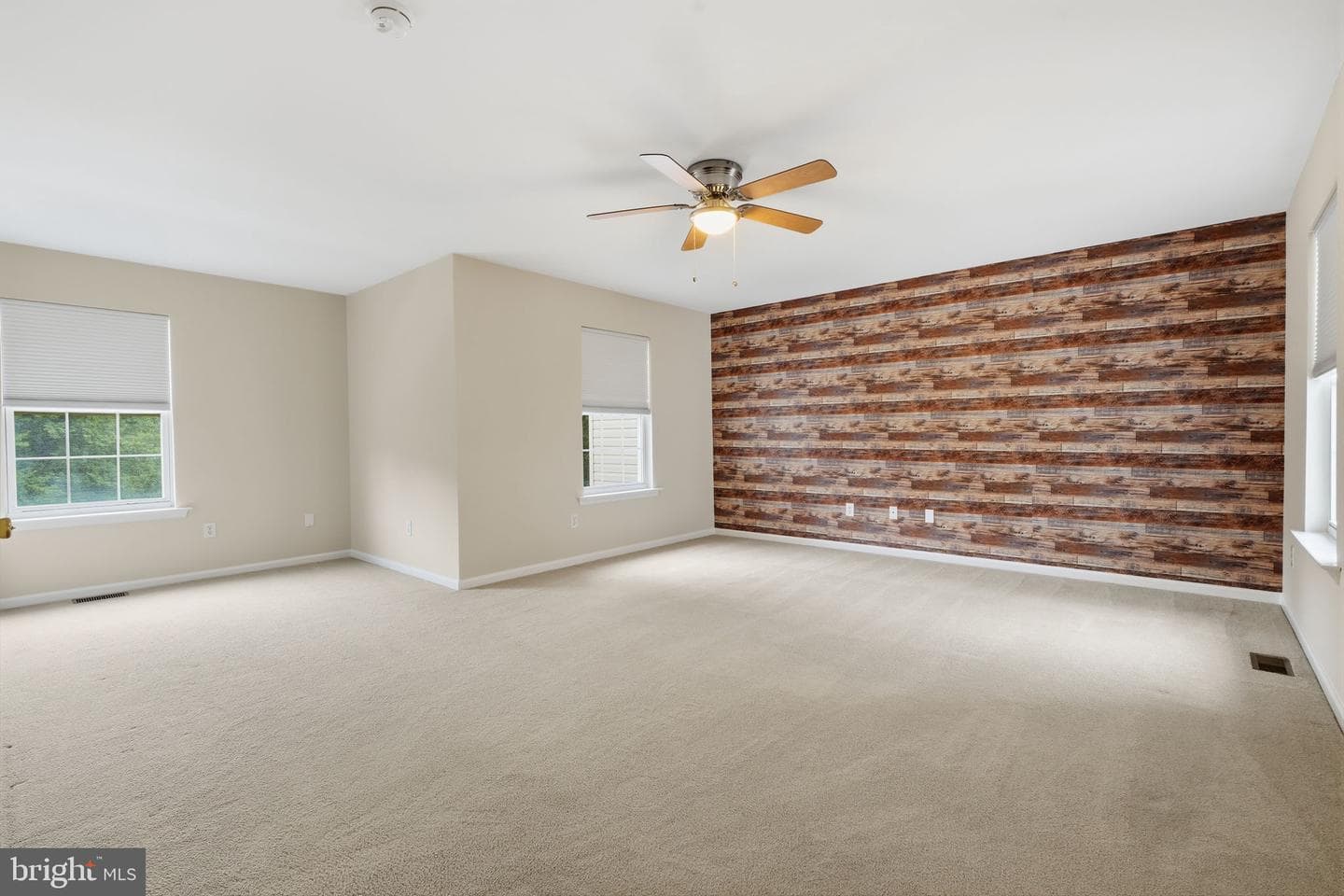 205 Tanager Court photo 15