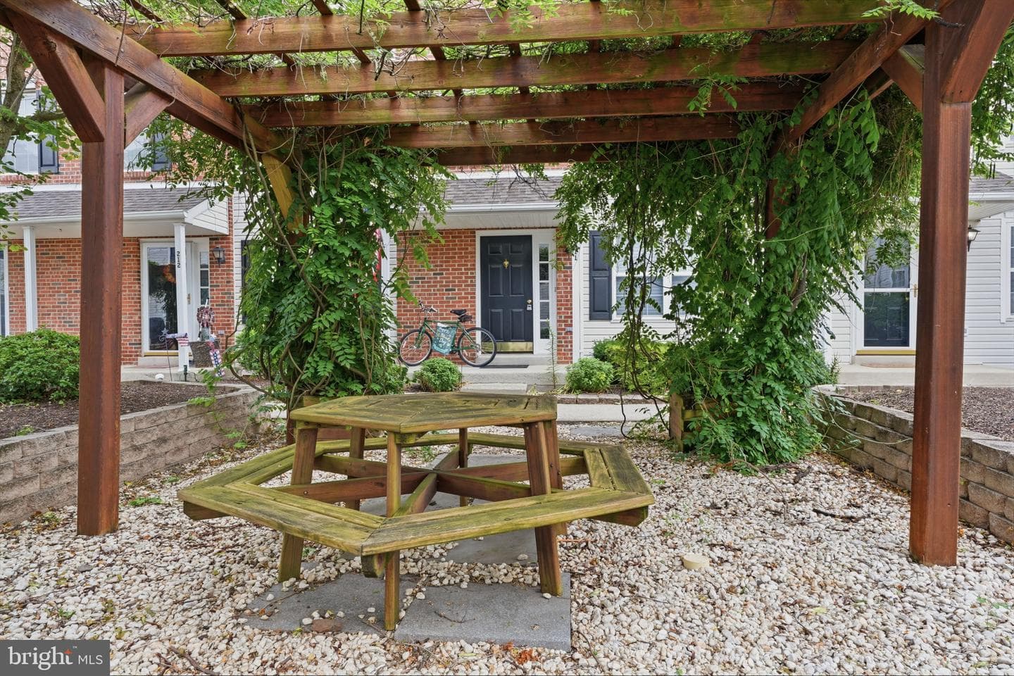 205 Tanager Court photo 26