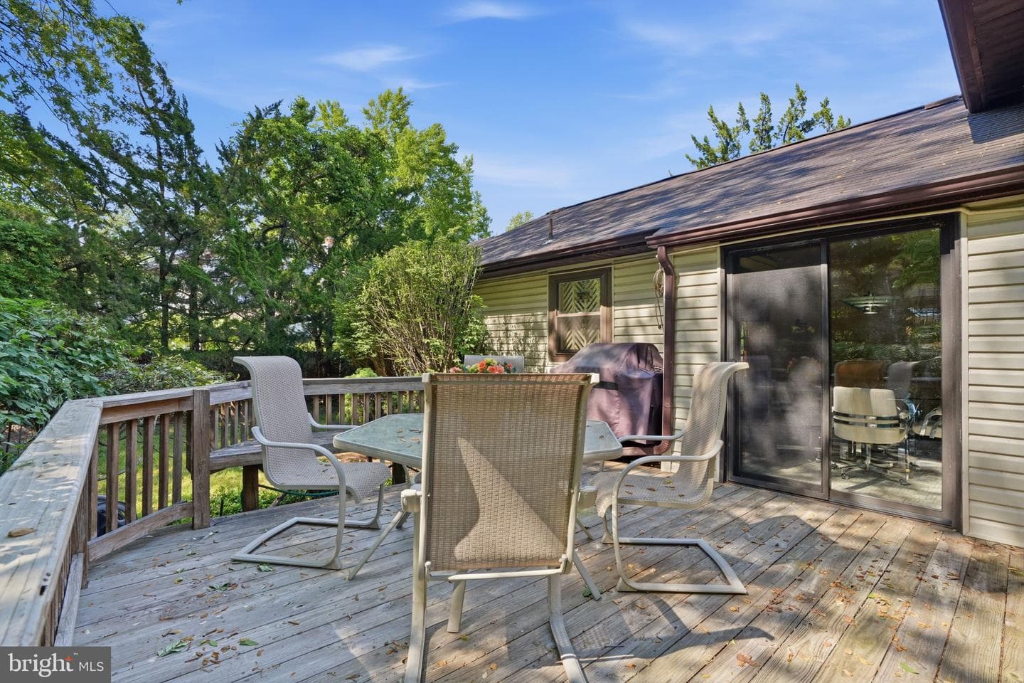 718 Bridgeview Road photo 37