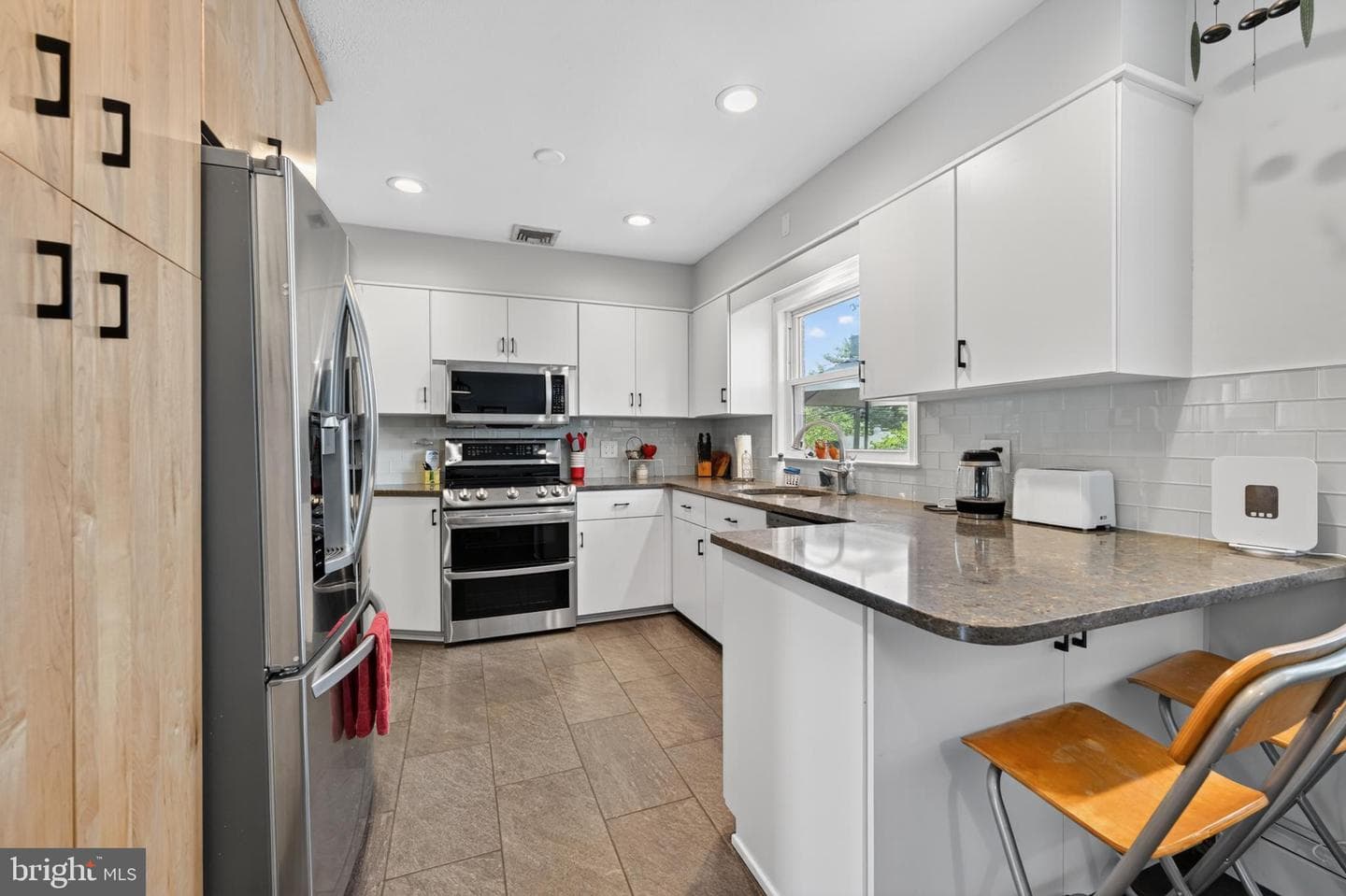 389 W Palmer Street photo 13
