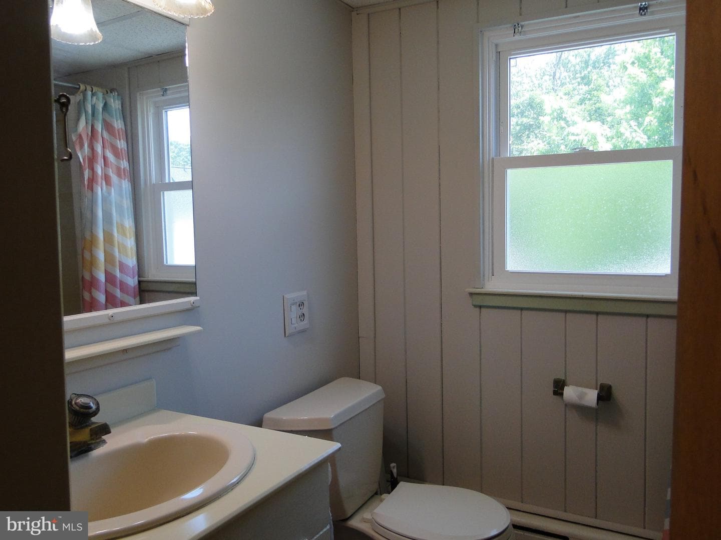 817 Blooming Glen Road photo 21