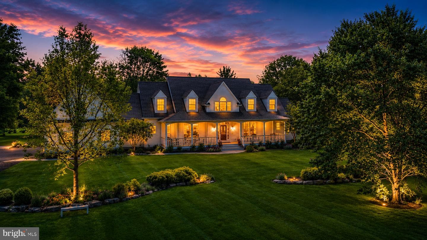 6230 Saw Mill Road, New Hope