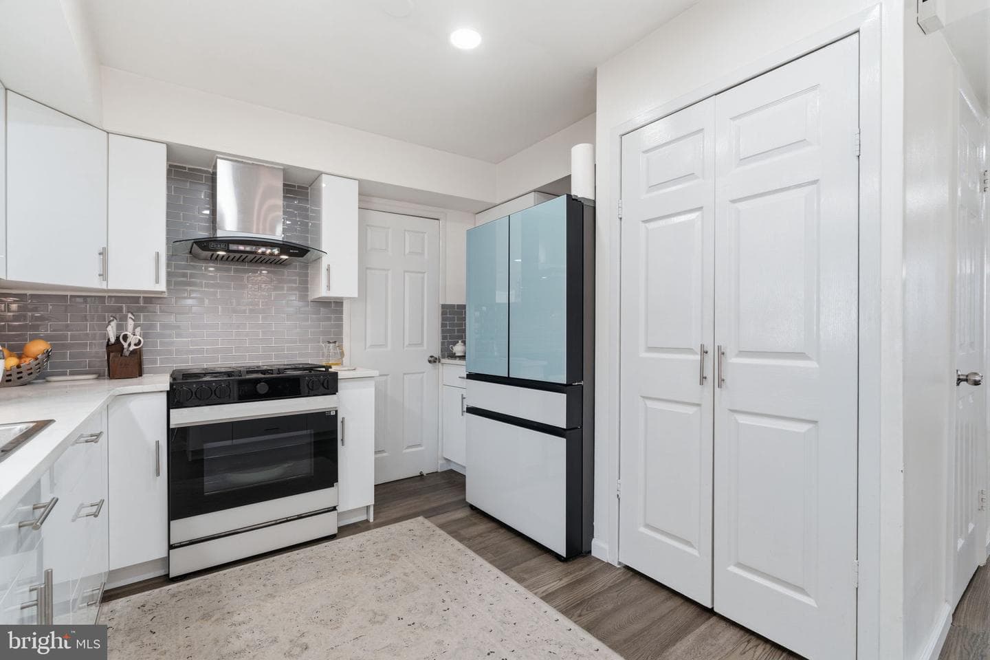 3204 Ethan Allen Ct photo 9