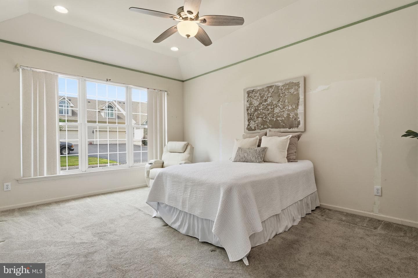709 Daylily Drive photo 11