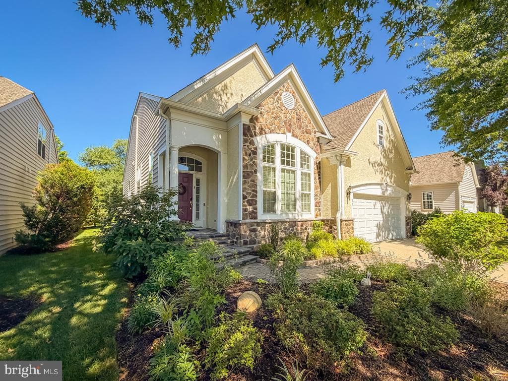 15 Mcconkey Drive photo 6