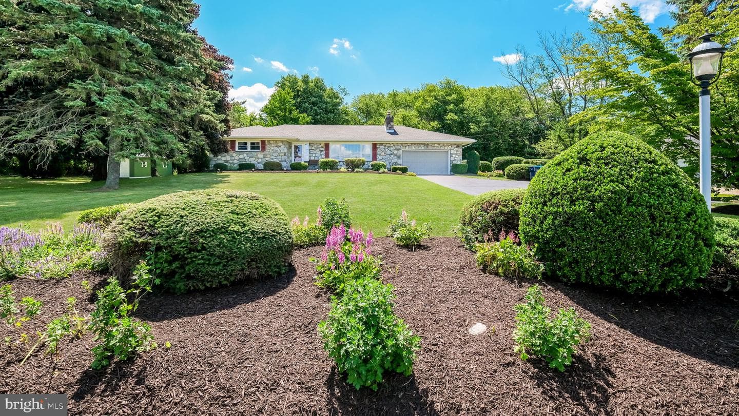 1727 Rickert Road, Perkasie