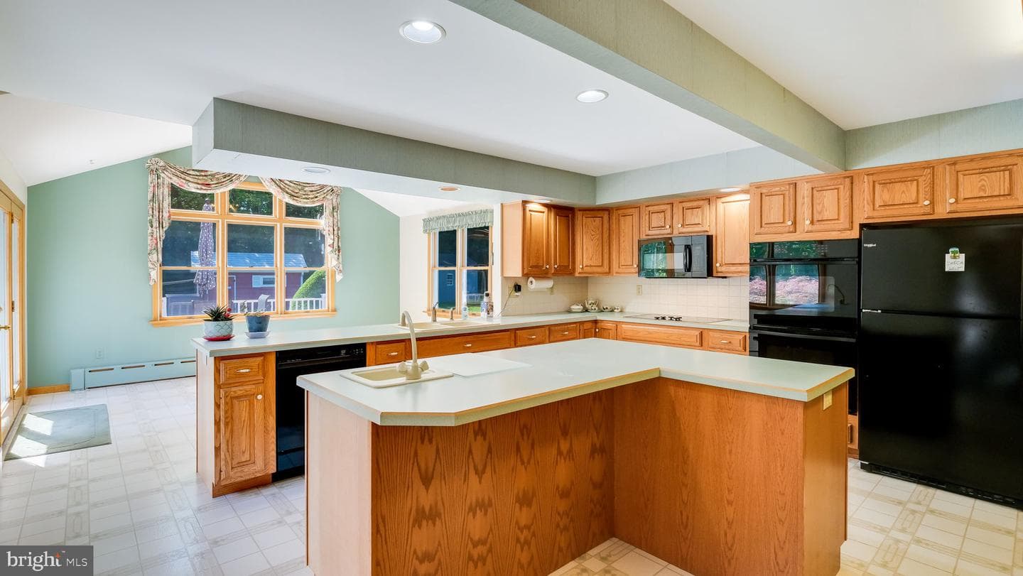 1727 Rickert Road photo 18