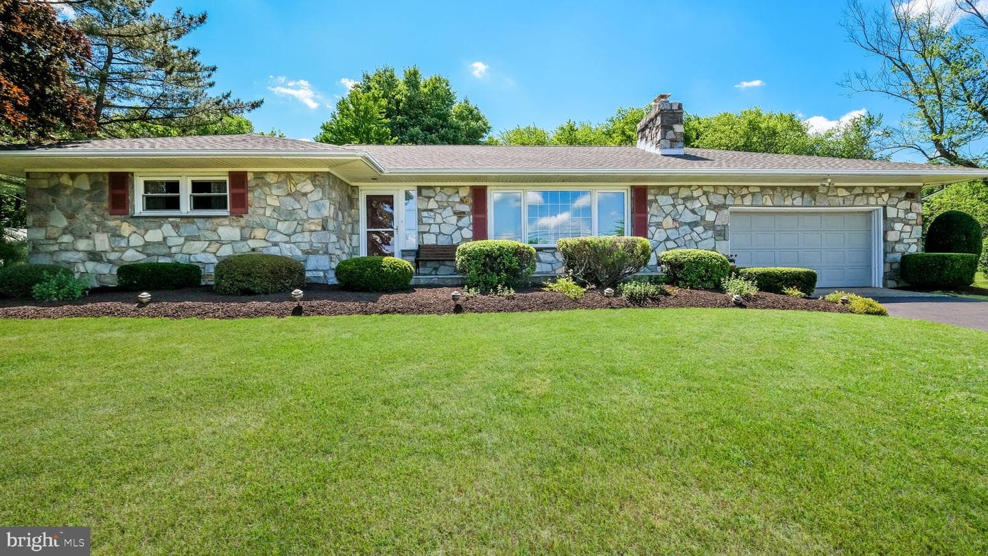 1727 Rickert Road, Perkasie
