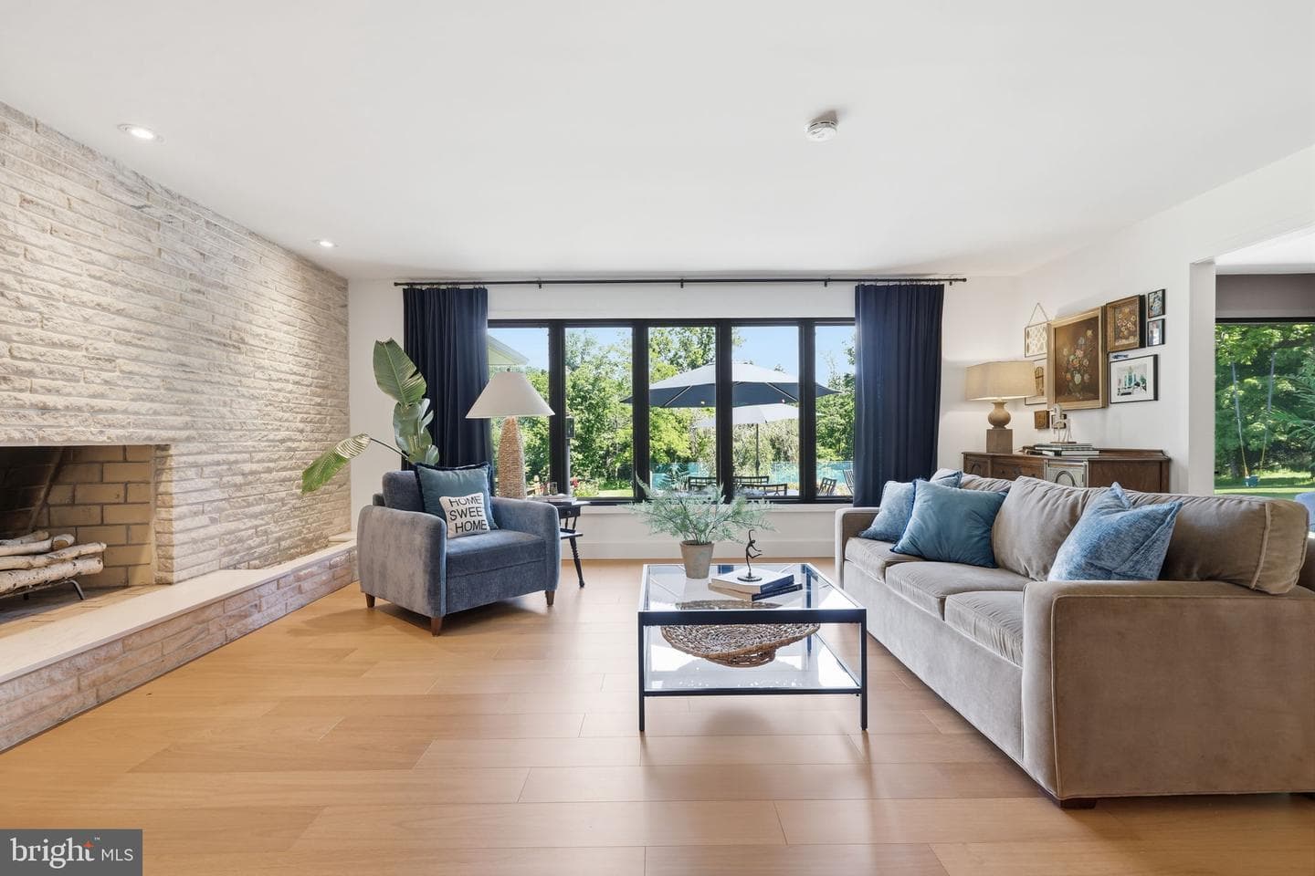 33 Woodhill Road photo 14