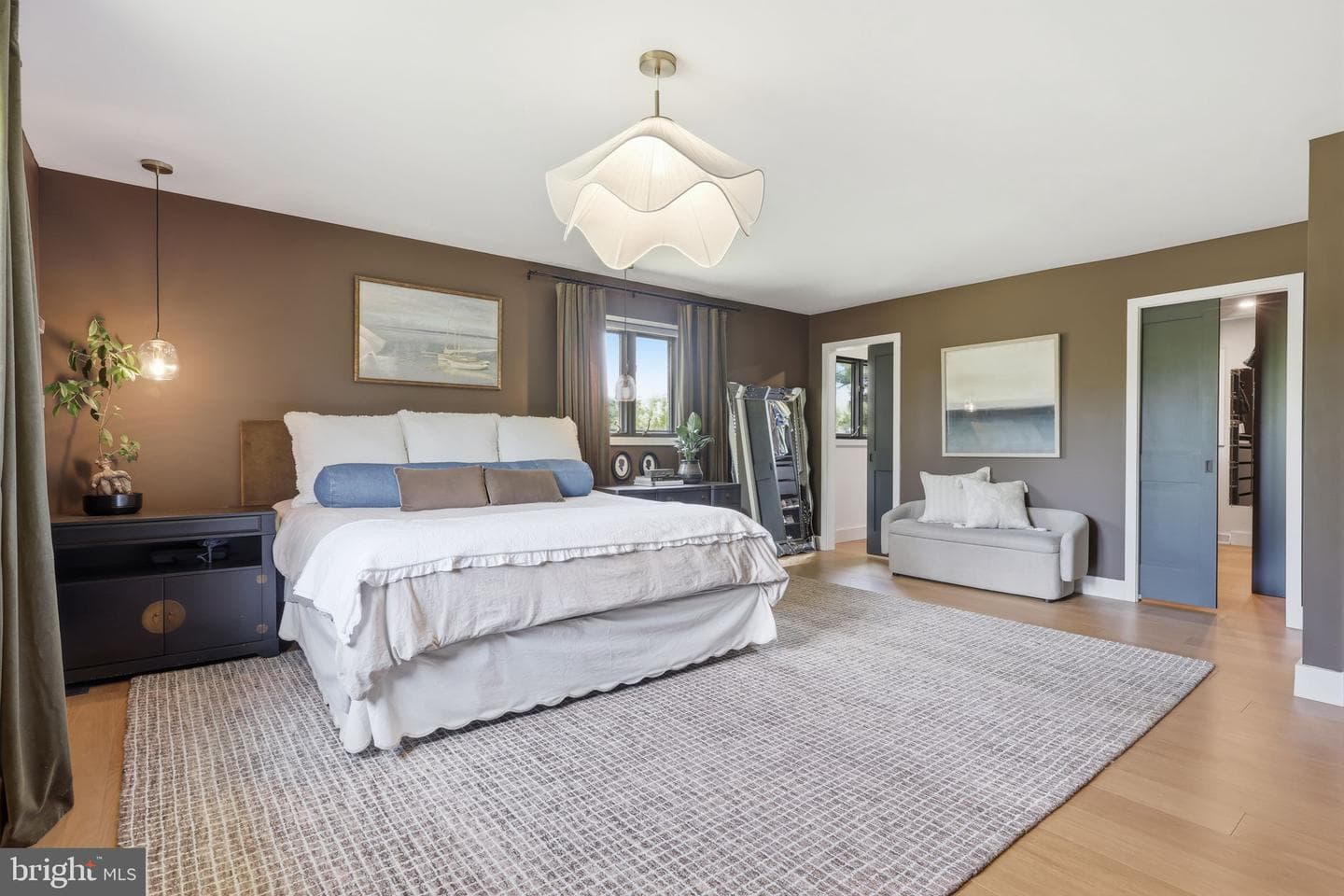 33 Woodhill Road photo 22