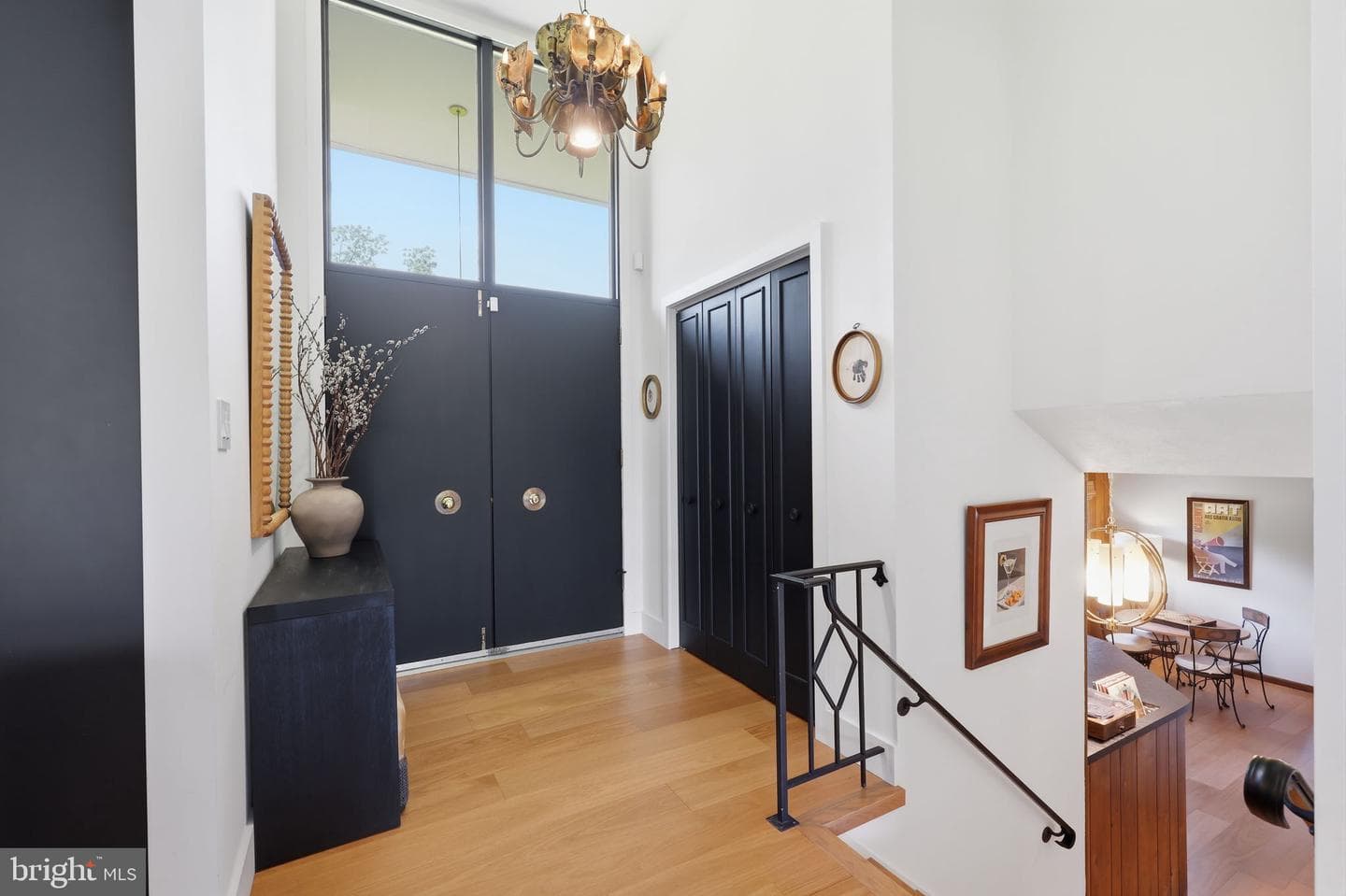 33 Woodhill Road photo 4