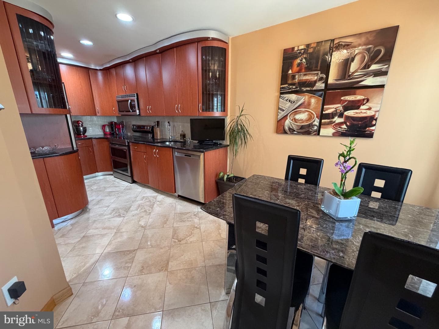 2703 Sterling Road photo 10