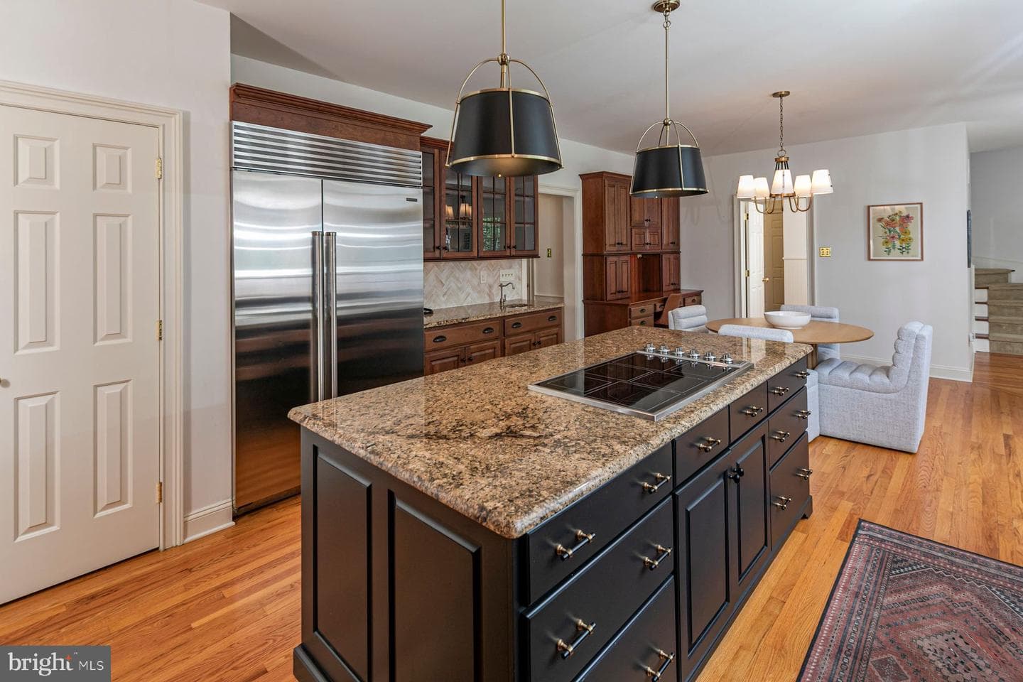 12 Crestwood Circle photo 8