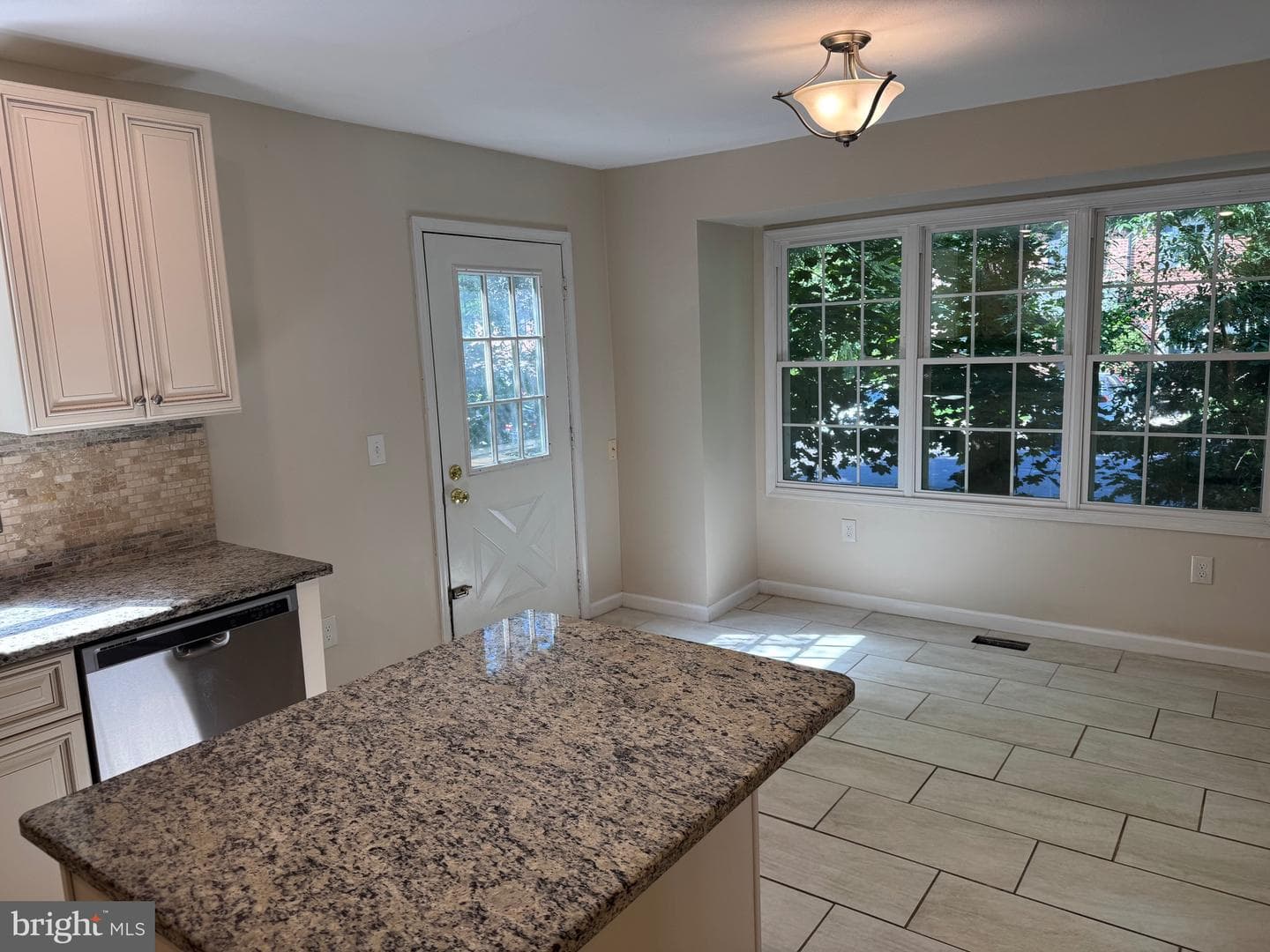 60 Providence Avenue photo 10