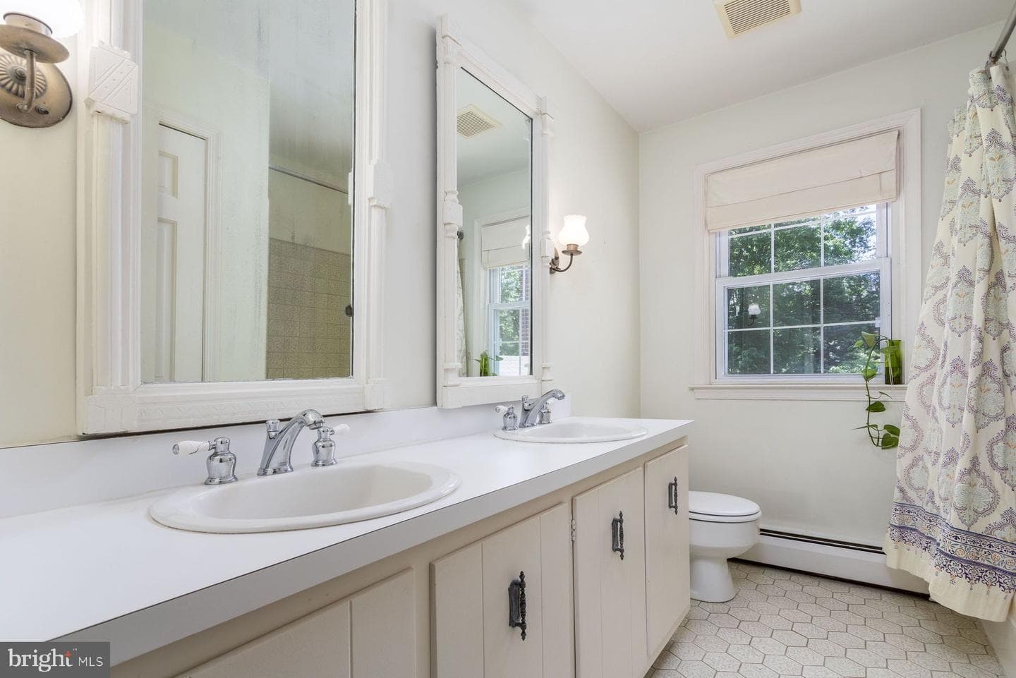4444 Bergstrom Road photo 38