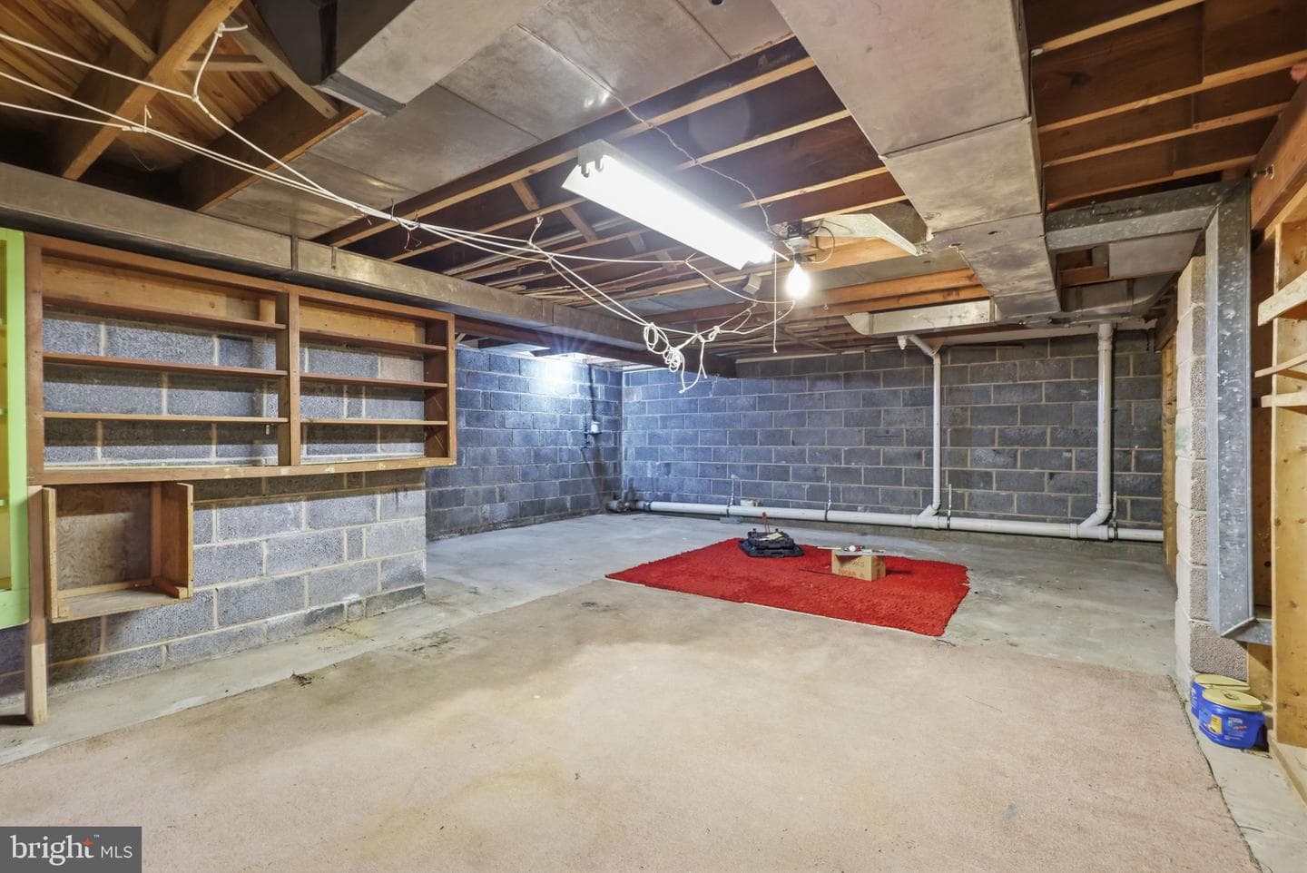 623 Lafayette Street photo 33