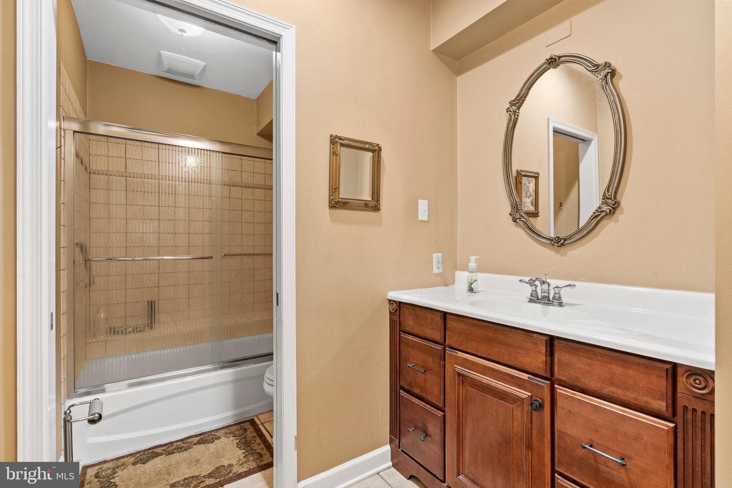 161 Parsons Lane photo 64