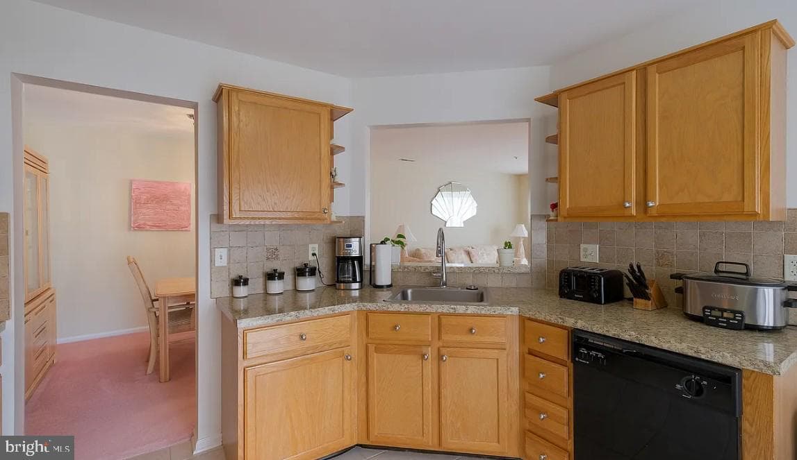 1508 Carol Court photo 9