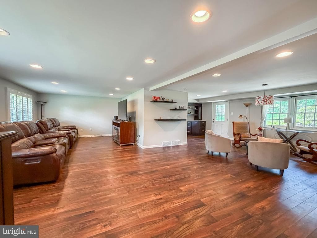 1168 Temple Drive photo 25