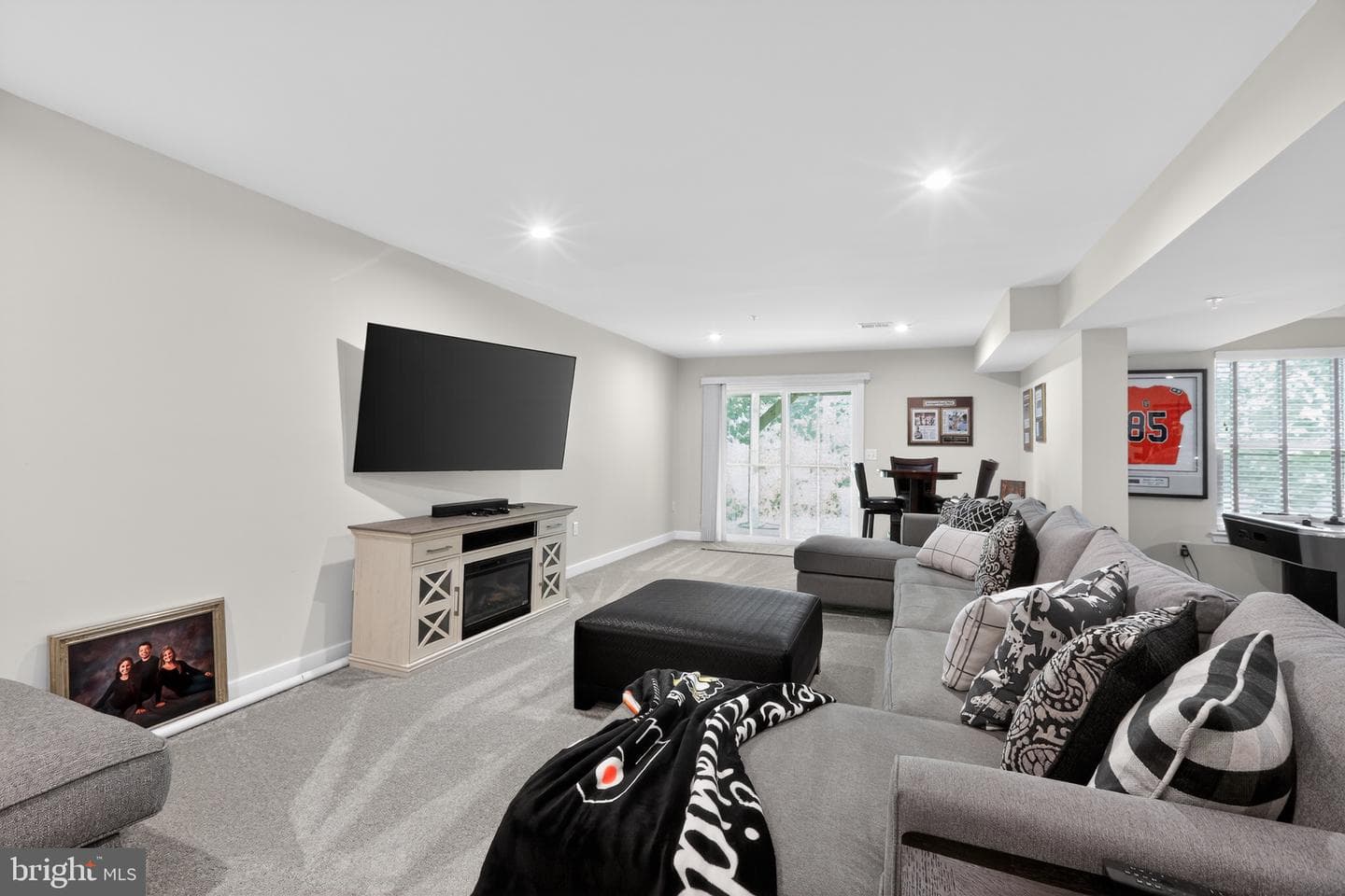 53 Griffin Way photo 24