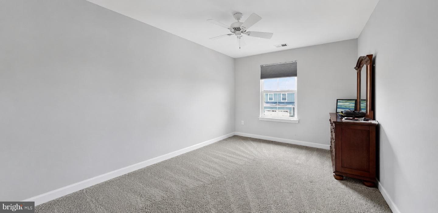53 Griffin Way photo 44