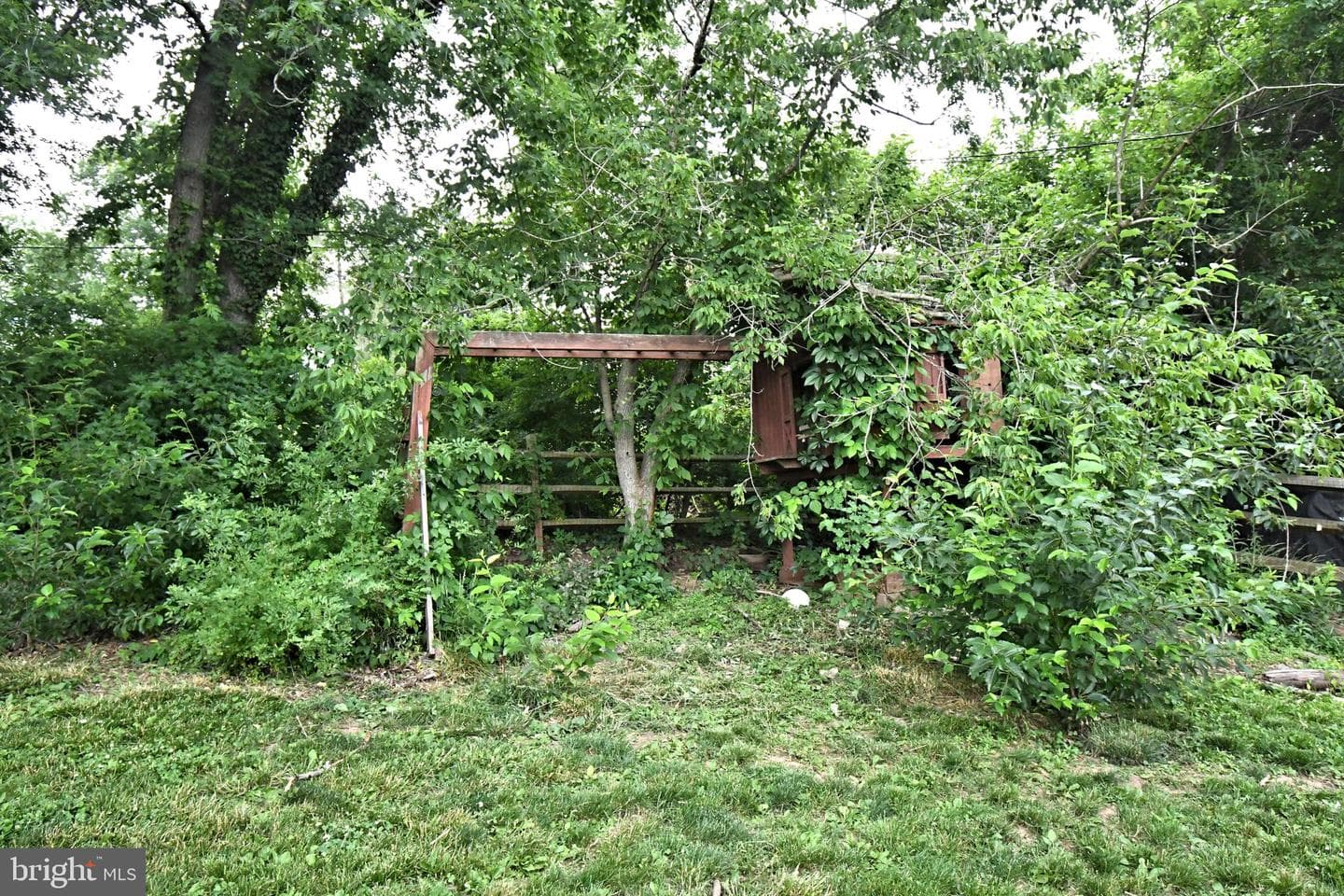 87 Hellberg Avenue photo 48