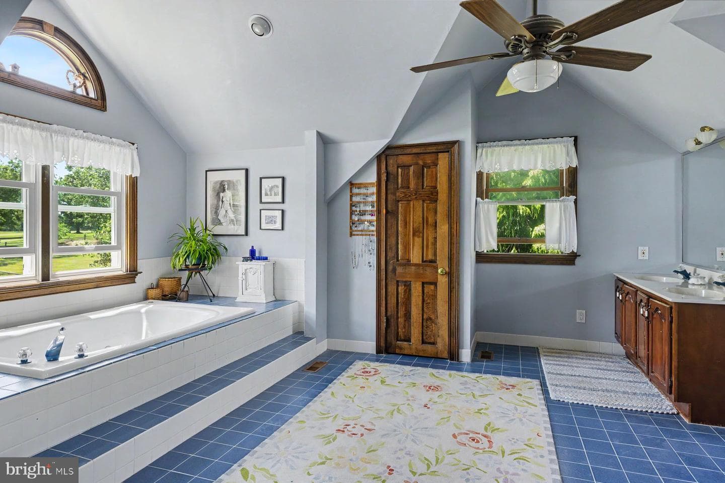 48 Bobbie Drive photo 46