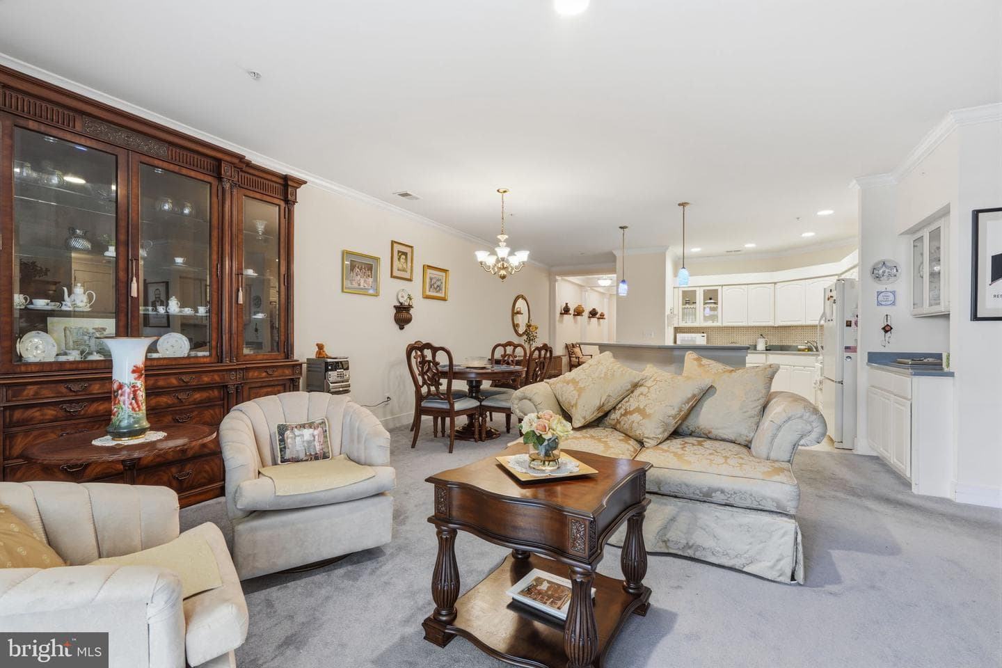 2207 Meridian Boulevard #2207 photo 15