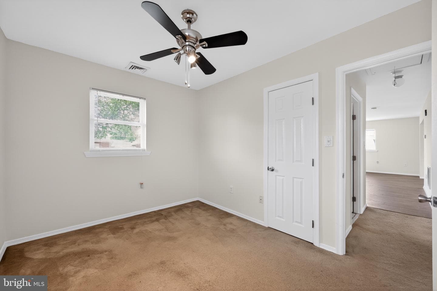 4627 Gary Drive photo 13
