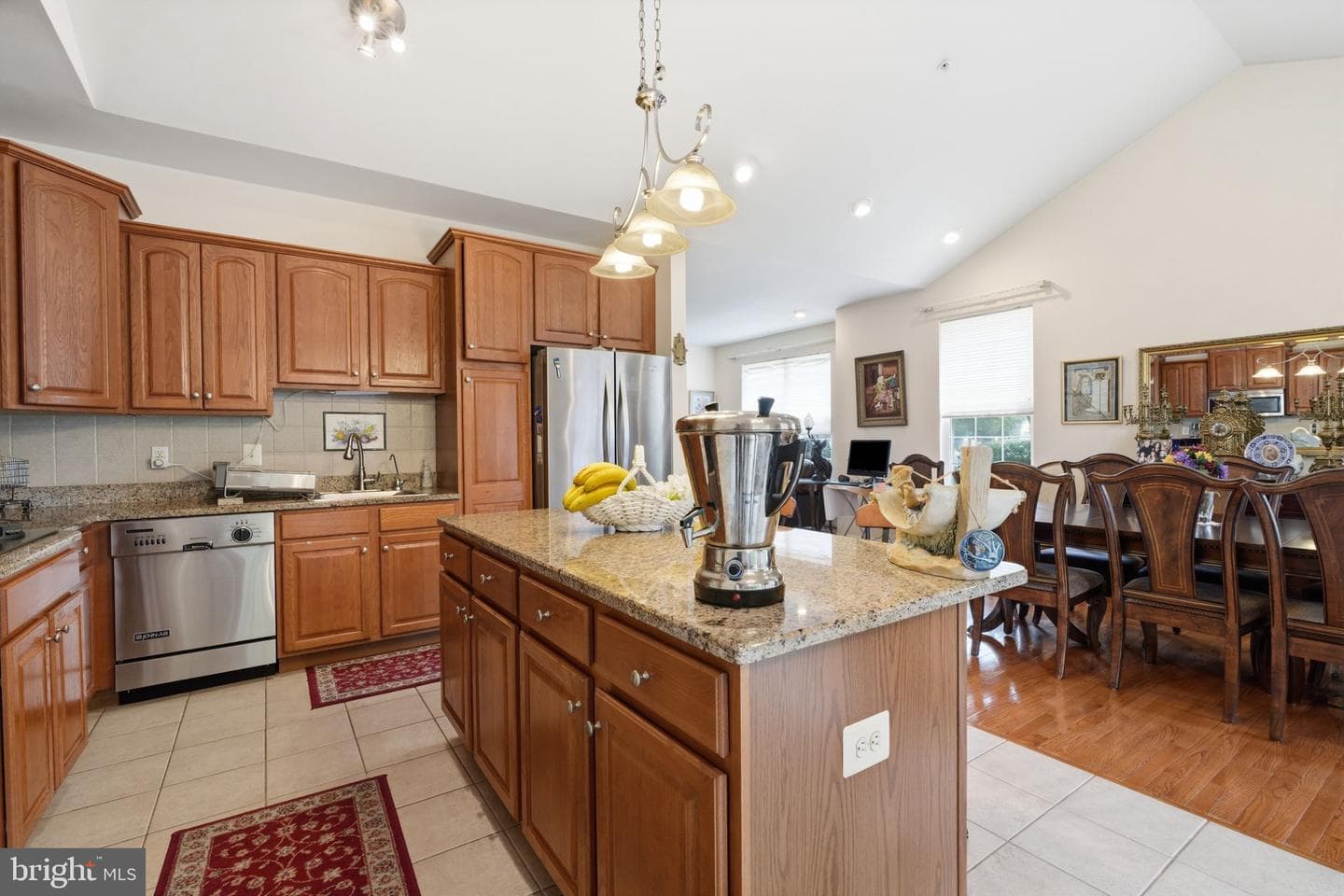 301 Eaton Court #20 photo 19