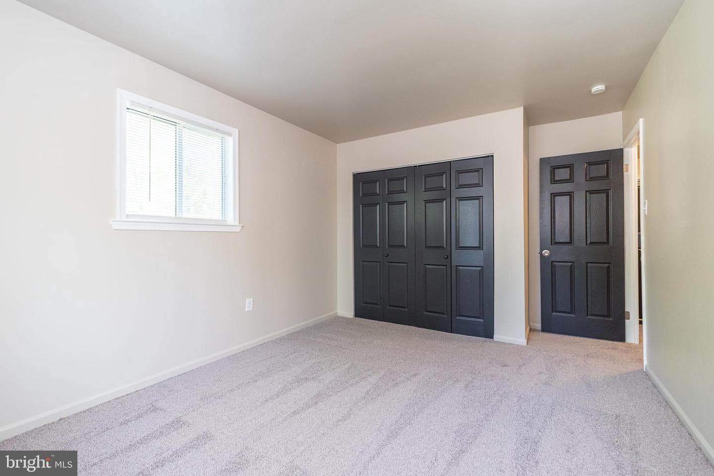 1 Kittery Court photo 18